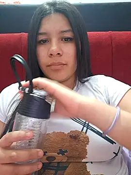 Snapshot of belen_green chatting on 02-26-26, 10:53 belen green online show from 02-26-26, 10:53