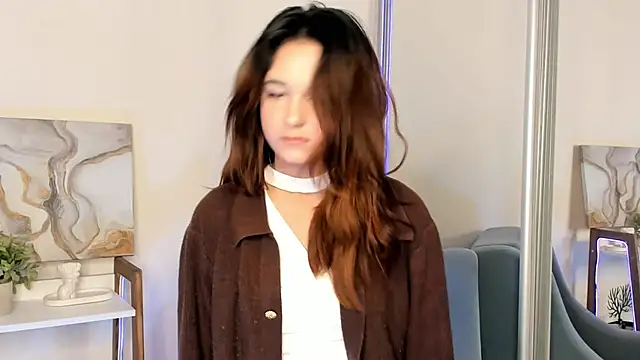 GrayceVavra online show from 02-26-26, 02:16