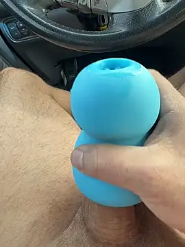 Snapshot of Fistfullock chatting on 02-25-26, 07:12 Fistfullock online show from 02-25-26, 07:12