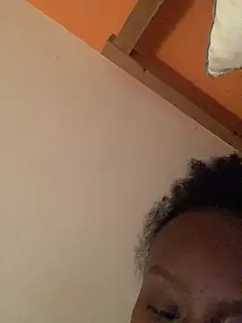 Snapshot of _Sabah_ chatting on 02-26-26, 02:49 Sabah online show from 02-26-26, 02:49