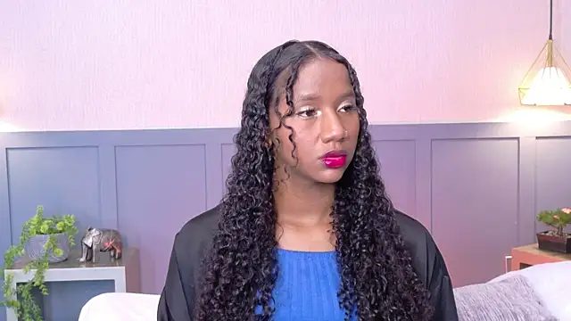 Snapshot of Chloe-Rose- chatting on 02-26-26, 03:27 Chloe-Rose- online show from 02-26-26, 03:27