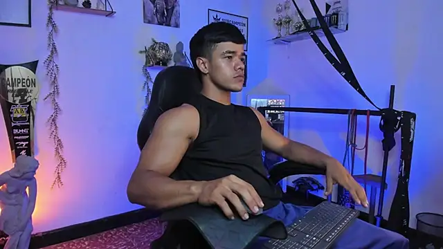 Rob zaens33 online show from 02-24-26, 02:59