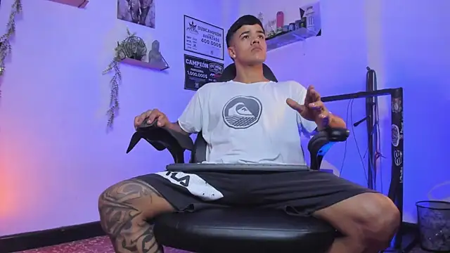 Rob zaens33 online show from 03-03-26, 03:51