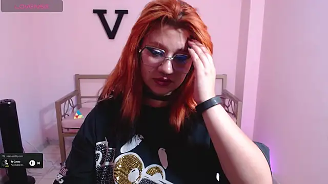 Snapshot of _carlotta_x chatting on 05-06-26, 10:37 carlotta x online show from 05-06-26, 10:37