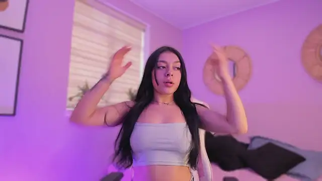 Snapshot of Lummii_ chatting on 02-21-26, 07:15 Lummii online show from 02-21-26, 07:15