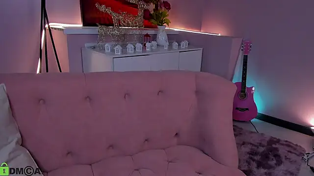 Snapshot of leylamirage chatting on 02-26-26, 12:26 leylamirage online show from 02-26-26, 12:26