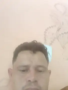 Snapshot of euchapo99 chatting on 02-17-26, 03:40 euchapo99 online show from 02-17-26, 03:40