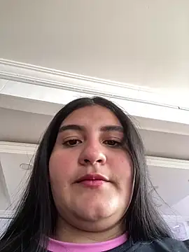 Snapshot of kendra_crow_ chatting on 02-18-26, 05:09 kendra crow online show from 02-18-26, 05:09