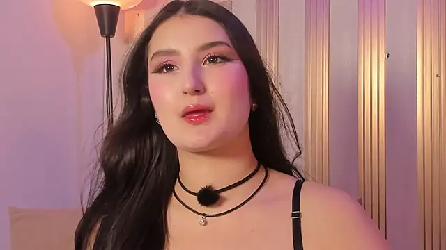 Snapshot of zoe_moon__ chatting on 02-27-26, 03:50 zoe moon online show from 02-27-26, 03:50