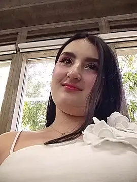 zoe moon   online show from 04-11-26, 04:55