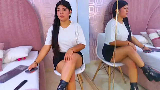 Khloe Moon online show from 03-20-26, 07:41