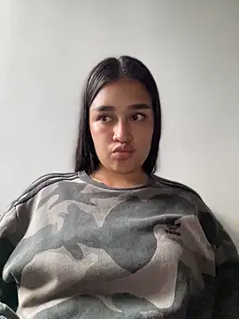 Snapshot of I_Samanthaa chatting on 02-22-26, 10:52 I Samanthaa online show from 02-22-26, 10:52