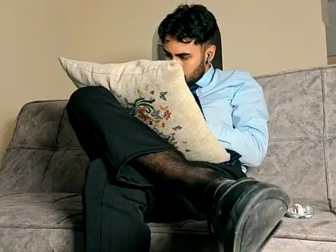 Snapshot of Justdavid_ chatting on 08-04-26, 02:04 Justdavid online show from 08-04-26, 02:04