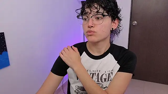 jeroharper  online show from 04-21-26, 08:01