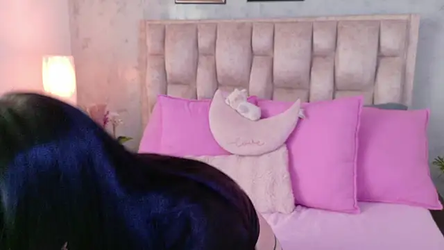 Snapshot of IsabellaRossi chatting on 05-29-26, 06:50 IsabellaRossi online show from 05-29-26, 06:50