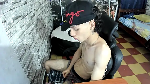 wex 077 online show from 03-07-26, 01:46