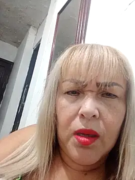 Snapshot of milena202610 chatting on 02-21-26, 01:28 milena202610 online show from 02-21-26, 01:28