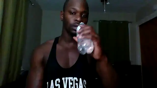 Snapshot of Gym4u2 chatting on 04-12-26, 12:26 Gym4u2 online show from 04-12-26, 12:26