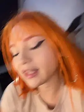 Snapshot of alysson_As chatting on 04-24-26, 02:58 alysson As online show from 04-24-26, 02:58