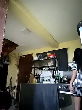 Luna Moonfang online show from 04-18-26, 09:15