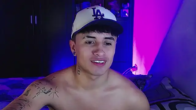 Snapshot of Jhon_Sara chatting on 03-02-26, 03:41 Jhon Sara online show from 03-02-26, 03:41