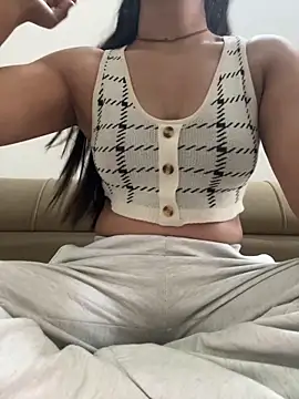 Snapshot of risu_00 chatting on 03-01-26, 02:02 risu 00 online show from 03-01-26, 02:02