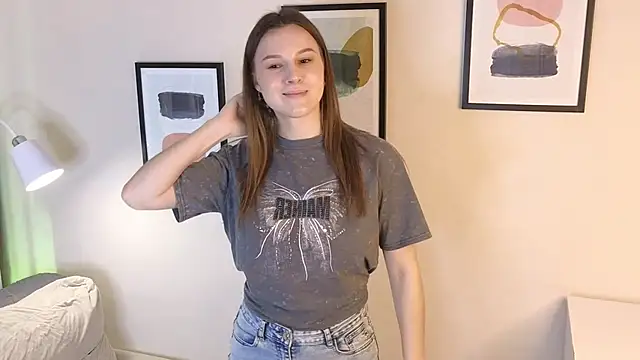 Snapshot of Mili_Gernat chatting on 02-28-26, 08:59 Mili Gernat online show from 02-28-26, 08:59