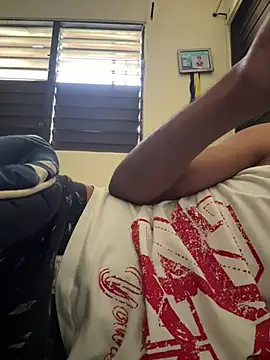 Snapshot of ElReyoficial chatting on 03-02-26, 05:42 ElReyoficial online show from 03-02-26, 05:42