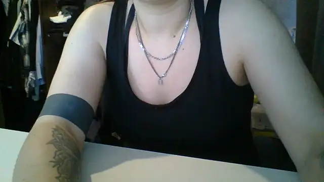 Geileboef28 online show from 03-17-26, 06:17