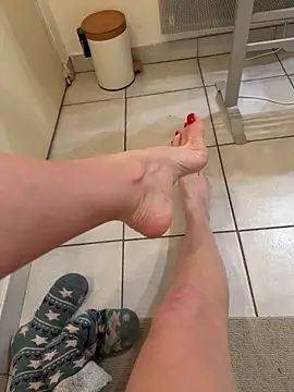 Frenchgirl45 online show from 03-05-26, 01:23