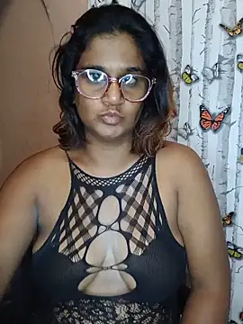 indianstrawberrylips4u online show from 05-25-26, 05:02