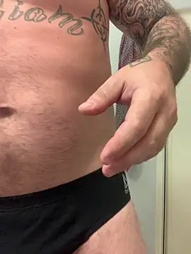 Snapshot of cruising-land chatting on 02-28-26, 03:46 cruising-land online show from 02-28-26, 03:46