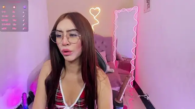 ZAAFIRA TAY online show from 05-20-26, 11:49