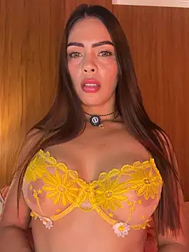 Snapshot of samanta_94 chatting on 07-22-26, 09:06 samanta 94 online show from 07-22-26, 09:06