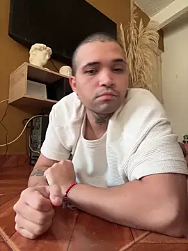 Simone026 online show from 02-25-26, 10:52