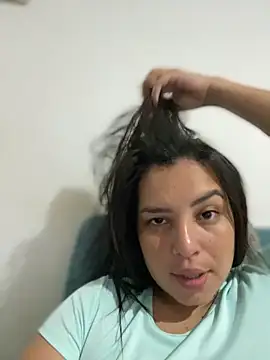 Snapshot of SaraChannel chatting on 03-02-26, 12:23 SaraChannel online show from 03-02-26, 12:23