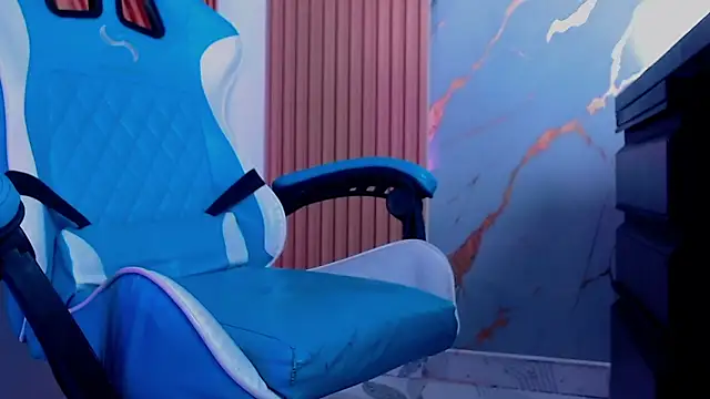 Snapshot of Jasmine_Jones7 chatting on 02-21-26, 08:48 Jasmine Jones7 online show from 02-21-26, 08:48