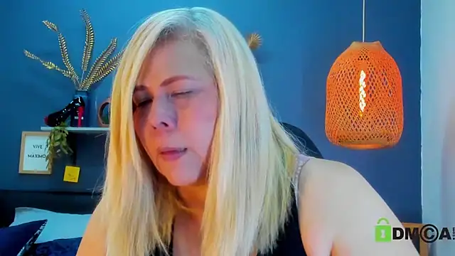 Snapshot of eva_colen50 chatting on 03-23-26, 12:42 eva colen50 online show from 03-23-26, 12:42