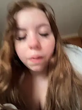 Snapshot of AnessaXrose chatting on 02-27-26, 01:55 AnessaXrose online show from 02-27-26, 01:55