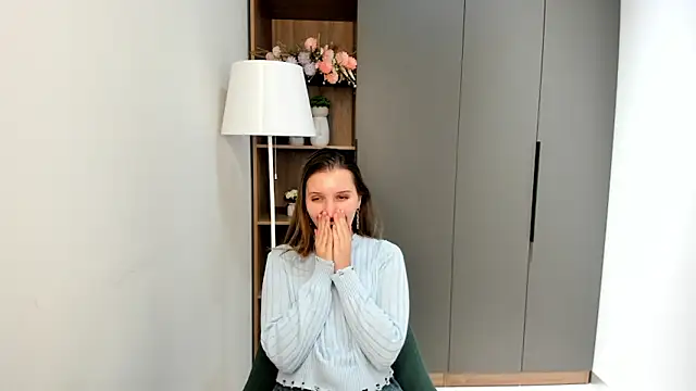 Snapshot of AshelyPeakes chatting on 02-19-26, 05:03 AshelyPeakes online show from 02-19-26, 05:03