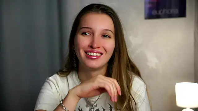 Snapshot of AshelyPeakes chatting on 02-24-26, 01:14 AshelyPeakes online show from 02-24-26, 01:14