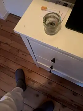 Crevette311 online show from 01-10-26, 09:00