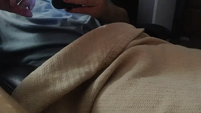 Snapshot of Nolan167 chatting on 04-02-26, 01:03 Nolan167 online show from 04-02-26, 01:03