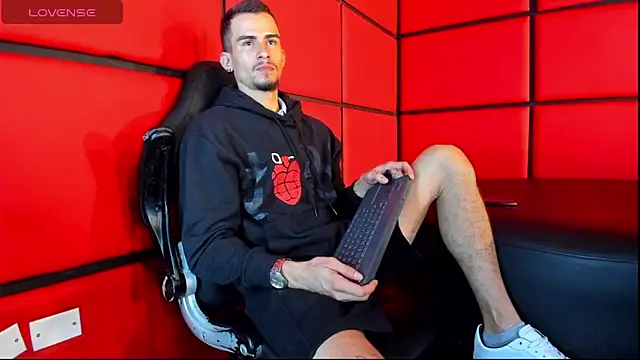 SharonTygaX online show from 03-06-26, 02:02