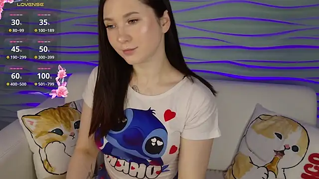 Snapshot of Tiny_BunnyX chatting on 02-26-26, 06:23 Tiny BunnyX online show from 02-26-26, 06:23