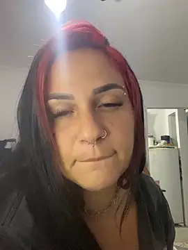 Snapshot of Luaprivadox chatting on 03-01-26, 05:42 Luaprivadox online show from 03-01-26, 05:42