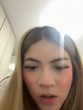 Snapshot of meggan___ chatting on 02-22-26, 07:19 meggan online show from 02-22-26, 07:19