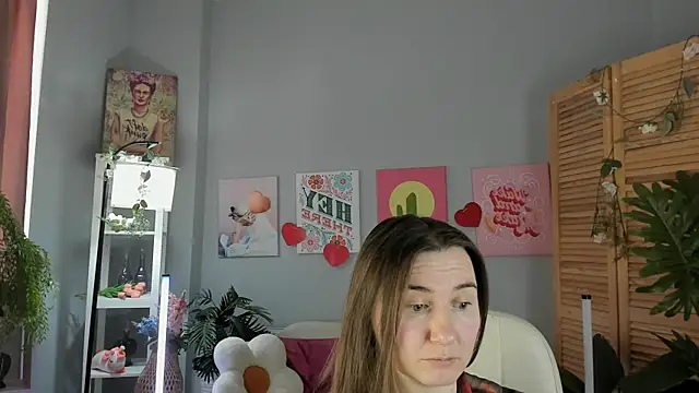 Golden Dragon online show from 04-07-26, 08:48