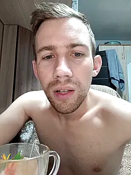 ---Dark--- online show from 04-15-26, 10:33