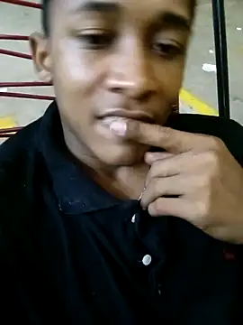 Snapshot of Thasmien chatting on 03-02-26, 02:25 Thasmien online show from 03-02-26, 02:25